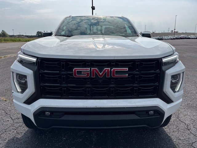 Used 2025 GMC Canyon Elevation w/ Convenience Package AWD/4WD image 2