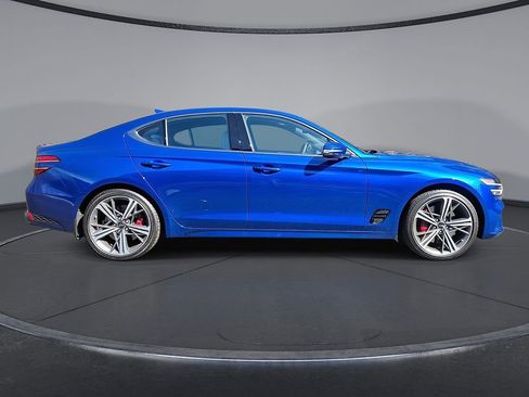 Certified 2025 Genesis G70 2.5T w/ Sport Prestige Package image 27