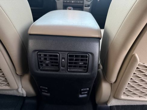 Used 2014 Toyota 4Runner Limited AWD/4WD image 25