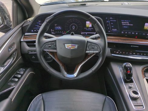 Certified 2024 Cadillac Escalade ESV Premium Luxury w/ Performance Package image 19