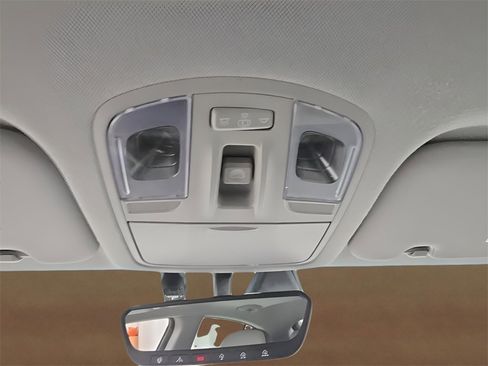 Used 2020 Hyundai Ioniq Limited image 30