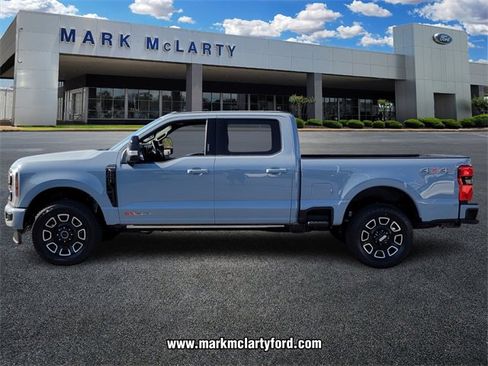New 2026 Ford F250 Platinum image 4