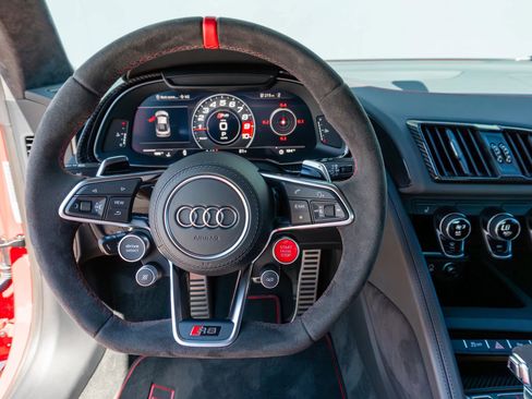 Used 2023 Audi R8 V10 GT image 14