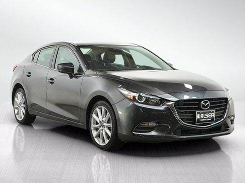 Used 2017 MAZDA MAZDA3 Touring FWD image 7