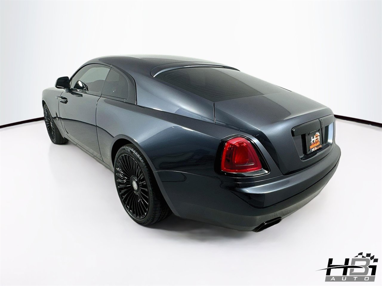 Used 2015 Rolls-Royce Wraith RWD image 7
