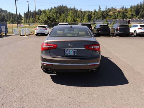 Used 2015 Kia Cadenza Premium FWD image 6