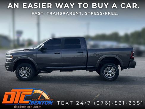 Used 2021 RAM 2500 Laramie w/ Night Edition AWD/4WD image 6