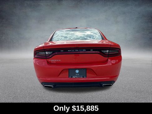 Used 2020 Dodge Charger SXT w/ Leather Interior Group RWD image 4