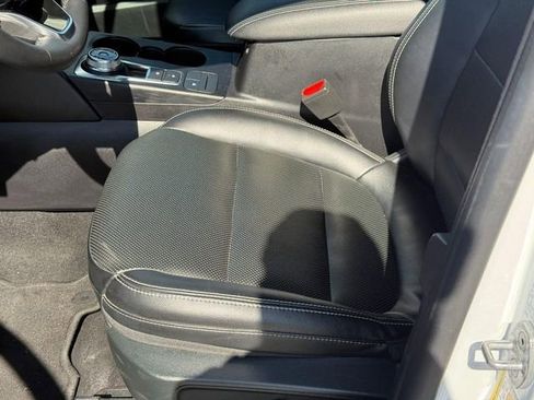 Used 2022 Ford Escape SEL AWD/4WD image 19