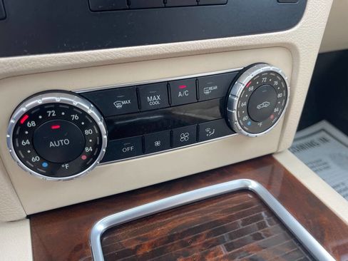 Used 2014 Mercedes-Benz GLK 350 4MATIC image 26