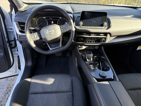 New 2026 Nissan Rogue SV image 3