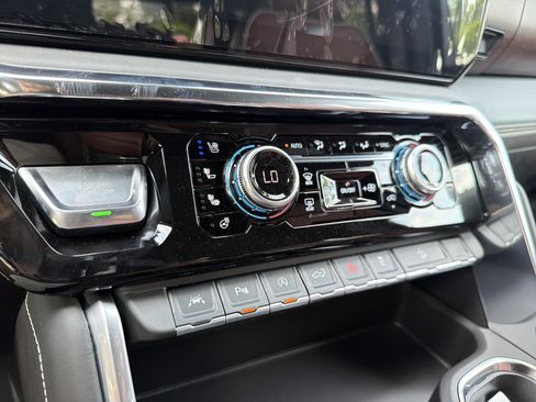 New 2026 GMC Sierra 1500 Denali Ultimate AWD/4WD image 26