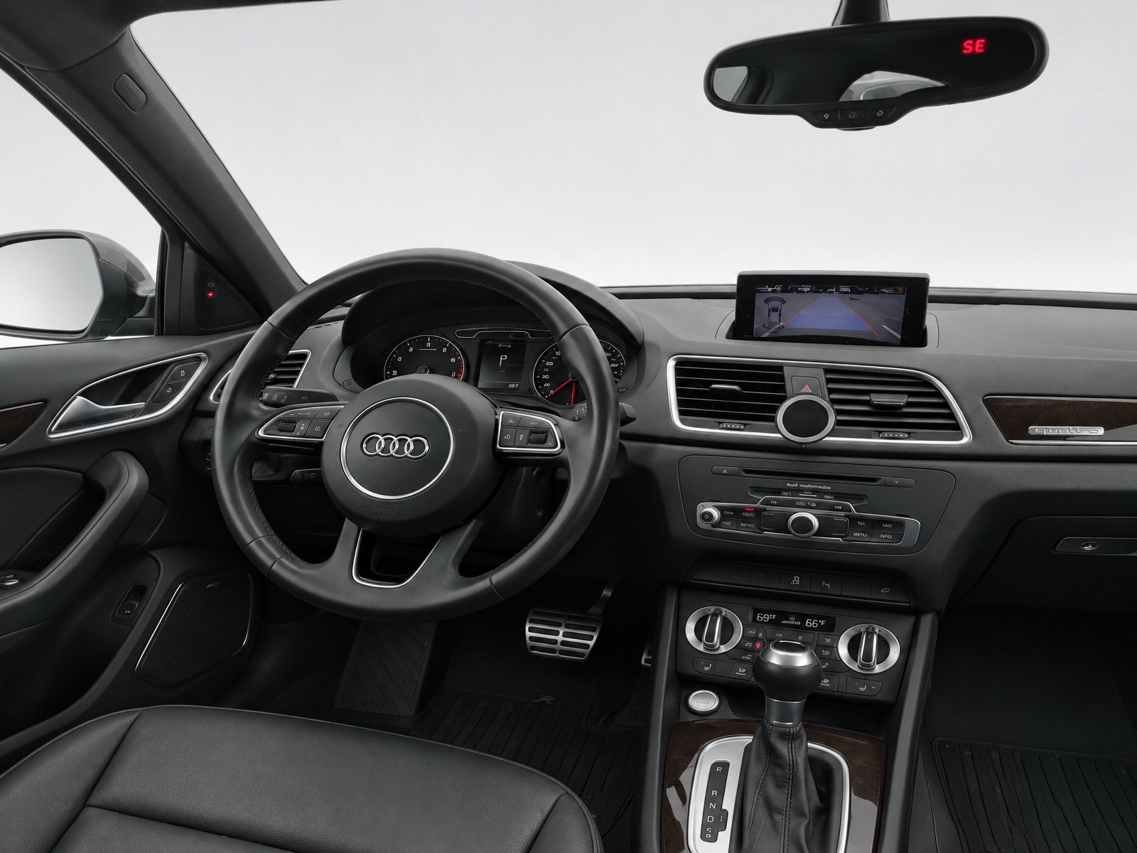 Used 2015 Audi Q3 2.0T Prestige w/ Prestige Package AWD/4WD image 25