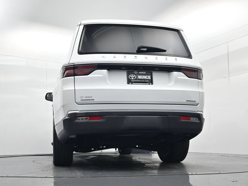 Used 2022 Jeep Wagoneer Series I AWD/4WD image 50