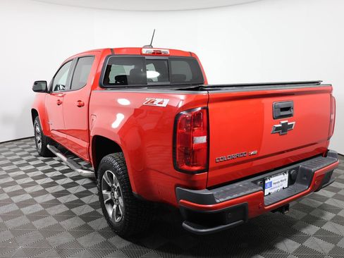 Used 2019 Chevrolet Colorado Z71 AWD/4WD image 7
