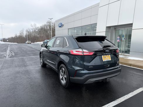 Certified 2024 Ford Edge SEL w/ Convenience Package image 8