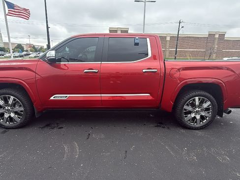 Used 2024 Toyota Tundra Capstone AWD/4WD image 4