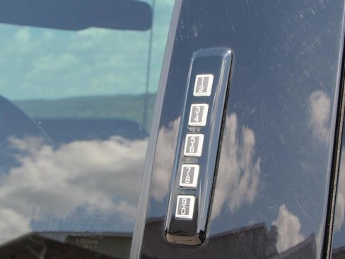 Used 2024 Ford F350 Platinum w/ Tremor Off-Road Package image 16