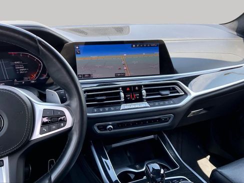 Used 2020 BMW X7 xDrive40i w/ M Sport Package AWD/4WD image 6