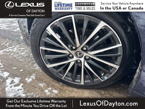 Used 2023 Lexus ES 350 w/ Premium Package image 11