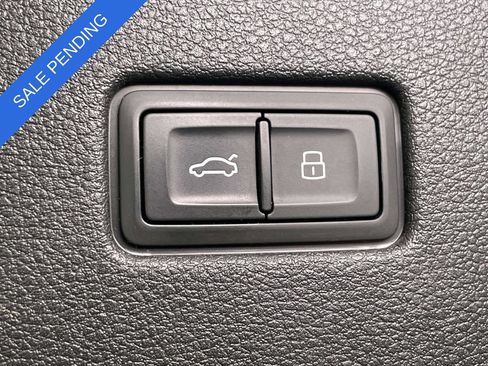 Used 2021 Audi SQ8 Prestige AWD/4WD image 17