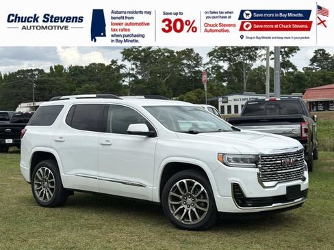 Used 2023 GMC Acadia Denali FWD image 3