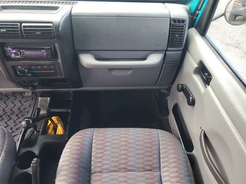 Used 1998 Jeep Wrangler Sport image 11