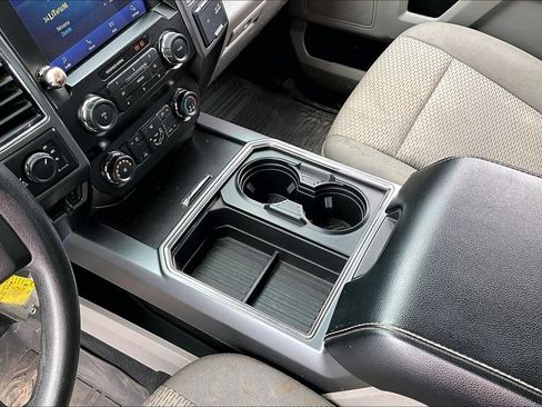 Used 2021 Ford F250 XLT w/ FX4 Off-Road Package AWD/4WD image 17