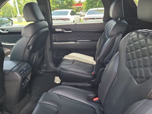 Used 2022 Hyundai Palisade Calligraphy FWD image 25