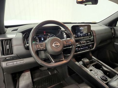 Used 2024 Nissan Pathfinder Rock Creek AWD/4WD image 17