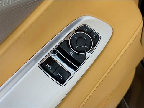 Used 2020 Chevrolet Corvette Stingray Premium Cpe w/ 3LT Preferred Equipment Group image 16