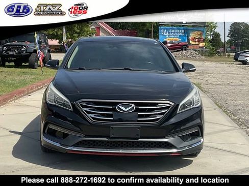 Used 2017 Hyundai Sonata Limited w/ Ultimate Package 04 FWD image 2