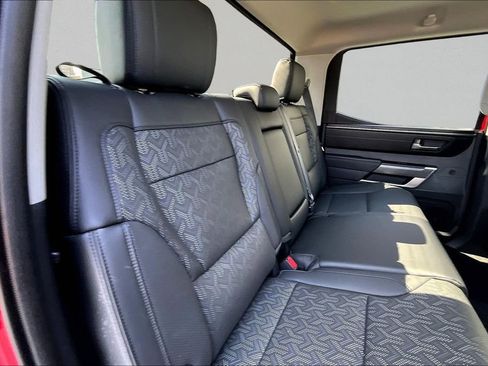 Used 2024 Toyota Tundra SR5 w/ SR5 Premium Package AWD/4WD image 19