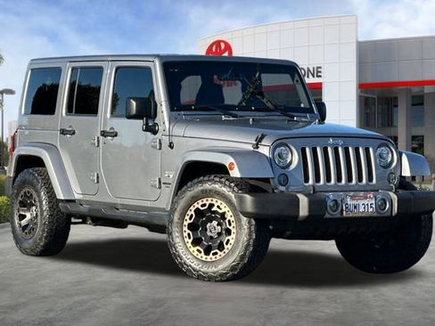 Used 2017 Jeep Wrangler Unlimited Sahara w/ Connectivity Group image 2