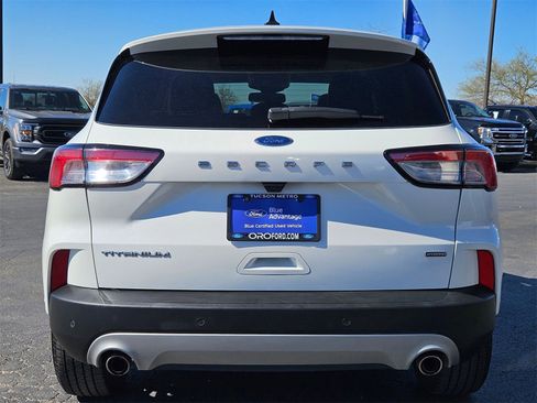 Certified 2020 Ford Escape Titanium image 6