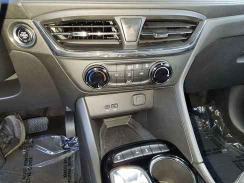Used 2025 Buick Encore GX Preferred image 20