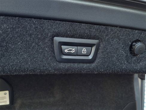 Used 2023 BMW 530i w/ M Sport Package image 39