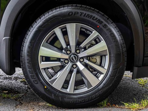 Certified 2024 Nissan Pathfinder SL image 27