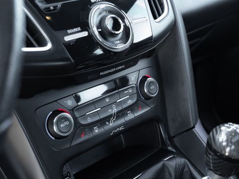 Used 2015 Ford Focus ST w/ Equipment Group 402A image 13