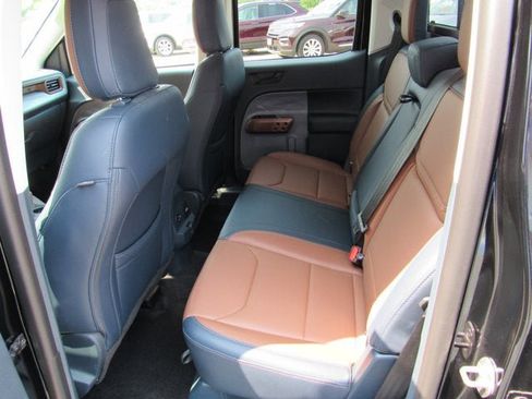Used 2024 Ford Maverick Lariat w/ 4K Tow Package AWD/4WD image 29