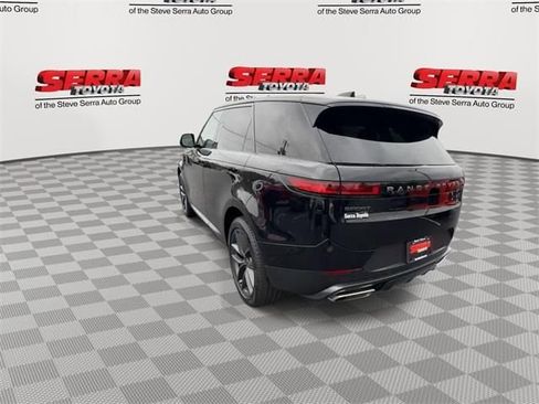 Used 2024 Land Rover Range Rover Sport SE AWD/4WD image 7