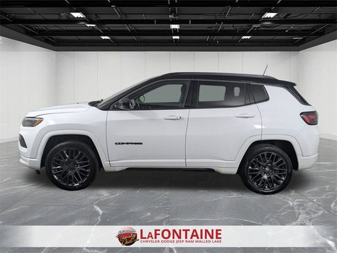 Certified 2022 Jeep Compass High Altitude image 2