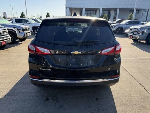 Used 2018 Chevrolet Equinox LT image 6