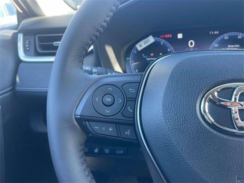New 2025 Toyota RAV4 Limited w/ Advanced Technology Package image 21