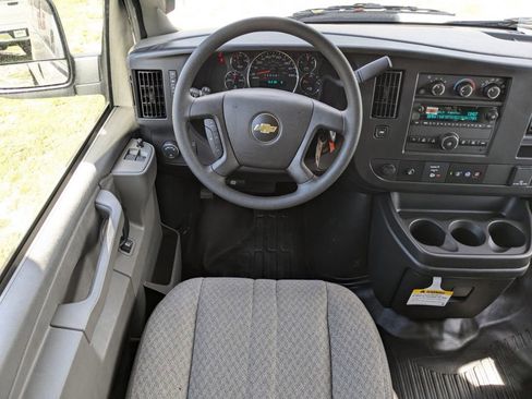 New 2024 Chevrolet Express 3500 LS w/ Chrome Appearance Package image 18