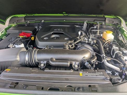 New 2025 Jeep Wrangler Unlimited Rubicon w/ XTREMEE 35" Tire Package image 33