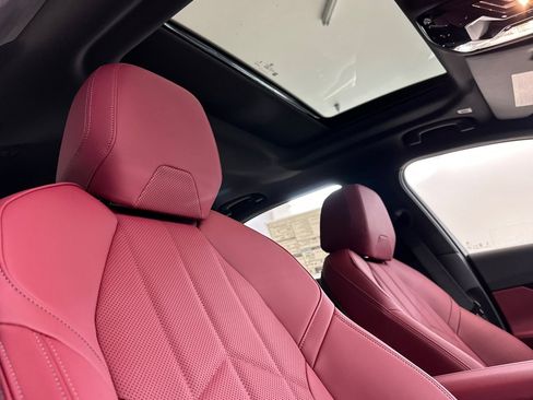 New 2026 BMW 530i image 25