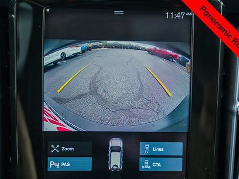 Used 2021 Volvo XC40 T5 R-Design AWD/4WD image 14