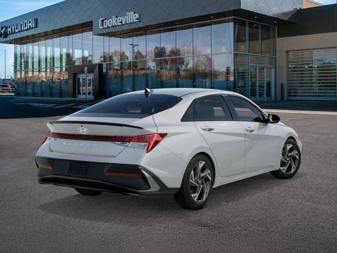 New 2026 Hyundai Elantra SEL Sport Premium FWD image 4
