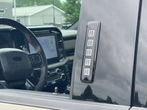 Used 2024 Ford F150 Raptor AWD/4WD image 37
